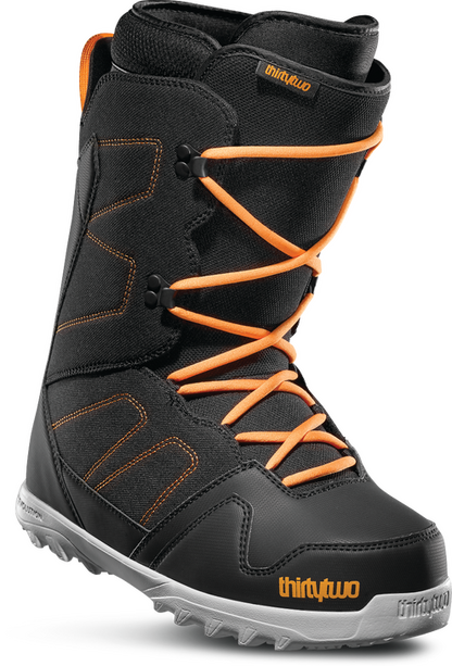 THIRTYTWO  BOOT  EXIT