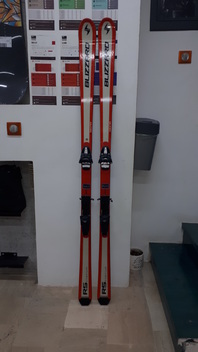 Blizzard  RS  SIGMA  Titanium  Skis  -  Used  177
