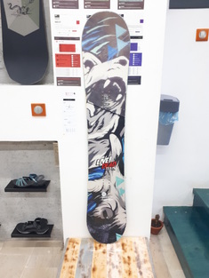 Endeavor  Live  Series  Snowboard  -  Used  153