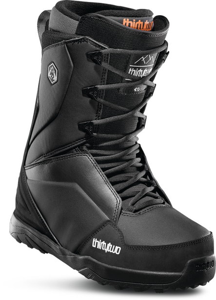 THIRTYTWO  BOOT  LASHED
