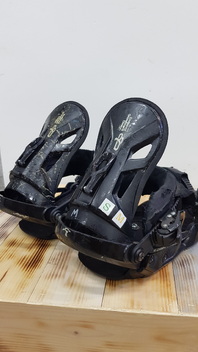 Endeavor  S2  Snowboard  Bindings  -  Used