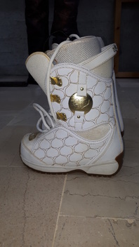 Thirtytwo  Nova  Snowboard  Boots - Used  Size EU  35